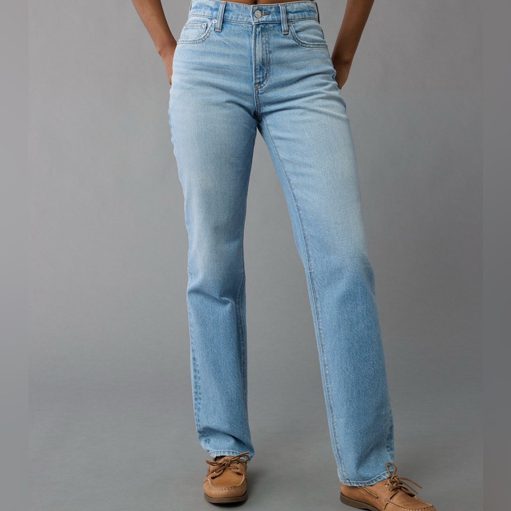 American Eagle Outfitters Light Blue Straight Leg Jeans